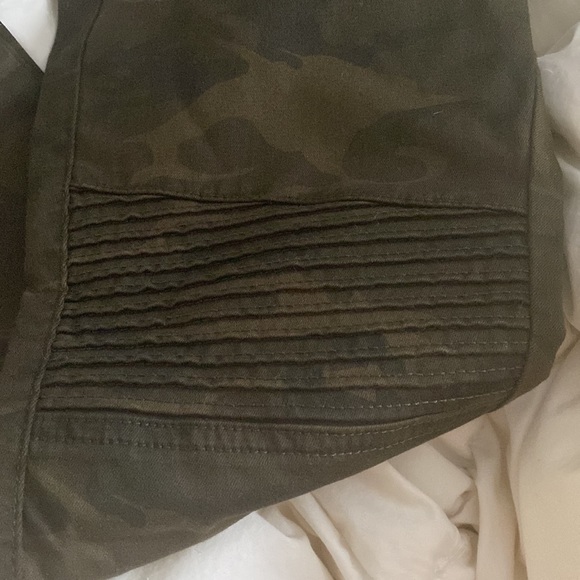 Zara Camo skinny Biker Jeans - Picture 2 of 7